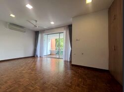 Watten Estate Condominium (D11), Condominium #558162391